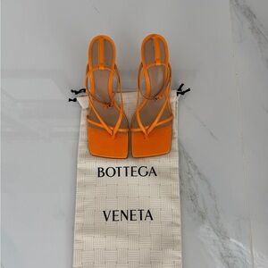Bottega Veneta Vibrant Orange Square-Toe Strappy Slingbacks
